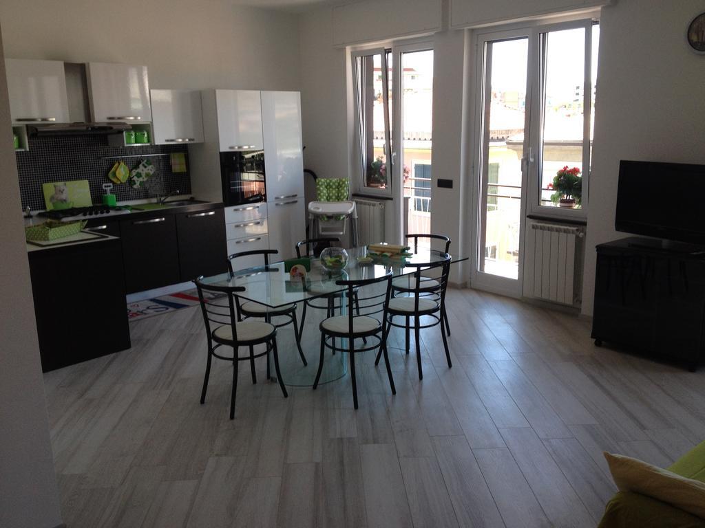 Best Lavagna Apartment Rum bild